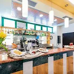 West Point Airport 4* دوسّوبونو