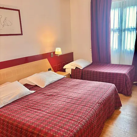 West Point Airport Hotel Dossobuono