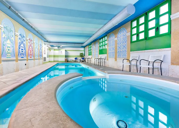 Hotel West Point Airport 4*