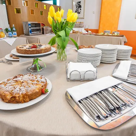 酒店 West Point Airport