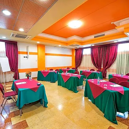 West Point Airport Hotell Dossobuono
