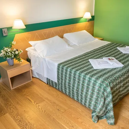 West Point Airport Hotel Dossobuono