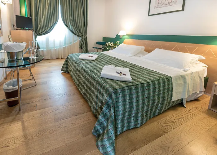 West Point Airport Hotel Dossobuono