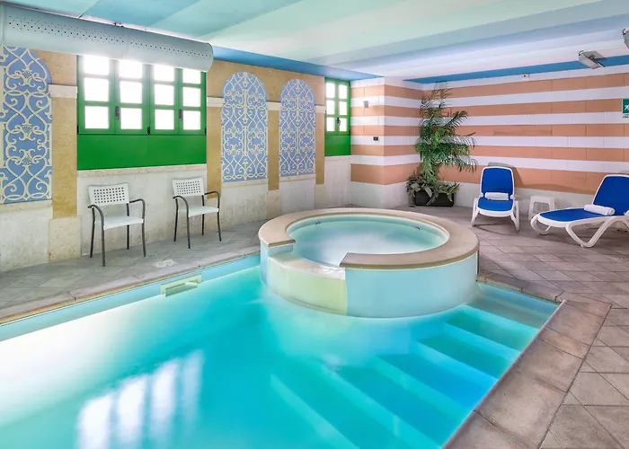 West Point Airport דוסובונו