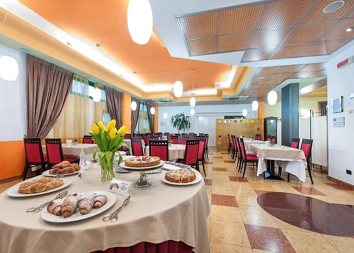 West Point Airport 4*