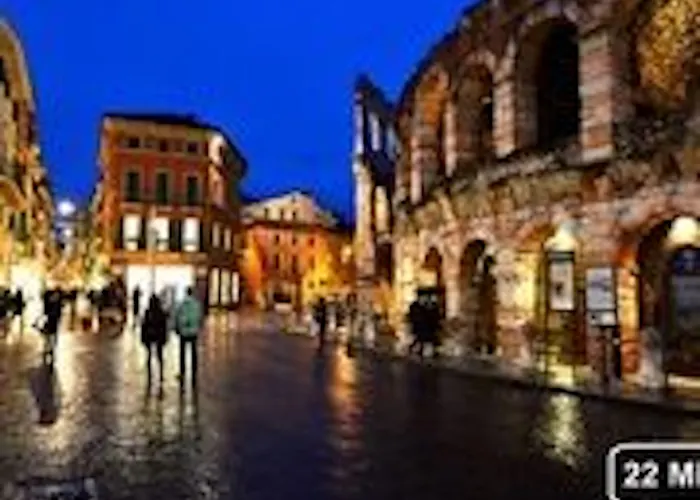 West Point Airport 4*